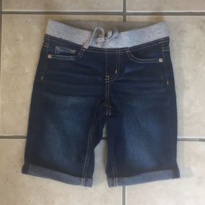Justice Jean shorts size 10 slim